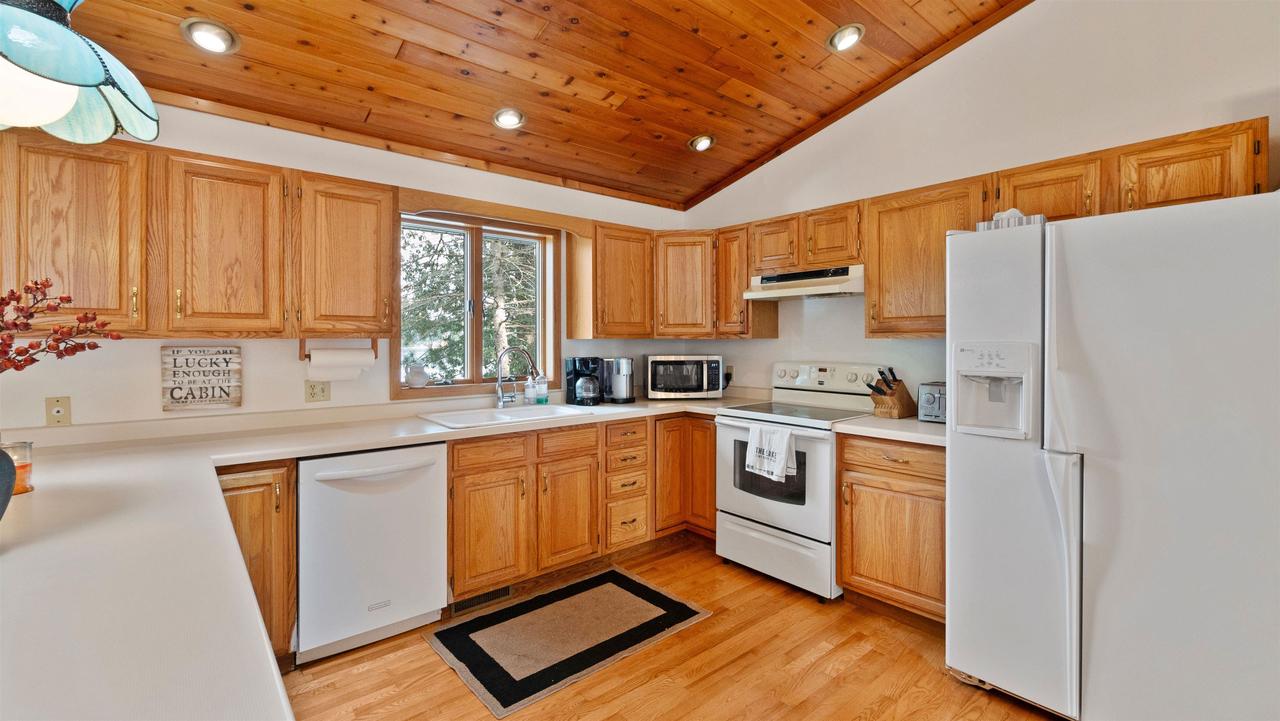 W6924 South SILVER LAKE ROAD