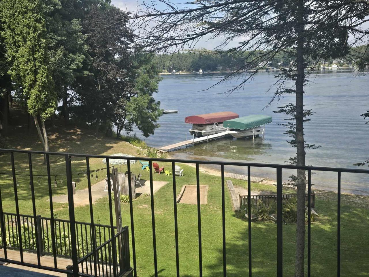 W6924 South SILVER LAKE ROAD