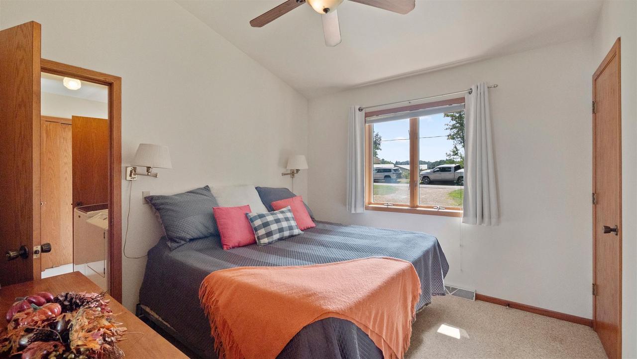 W6924 South SILVER LAKE ROAD