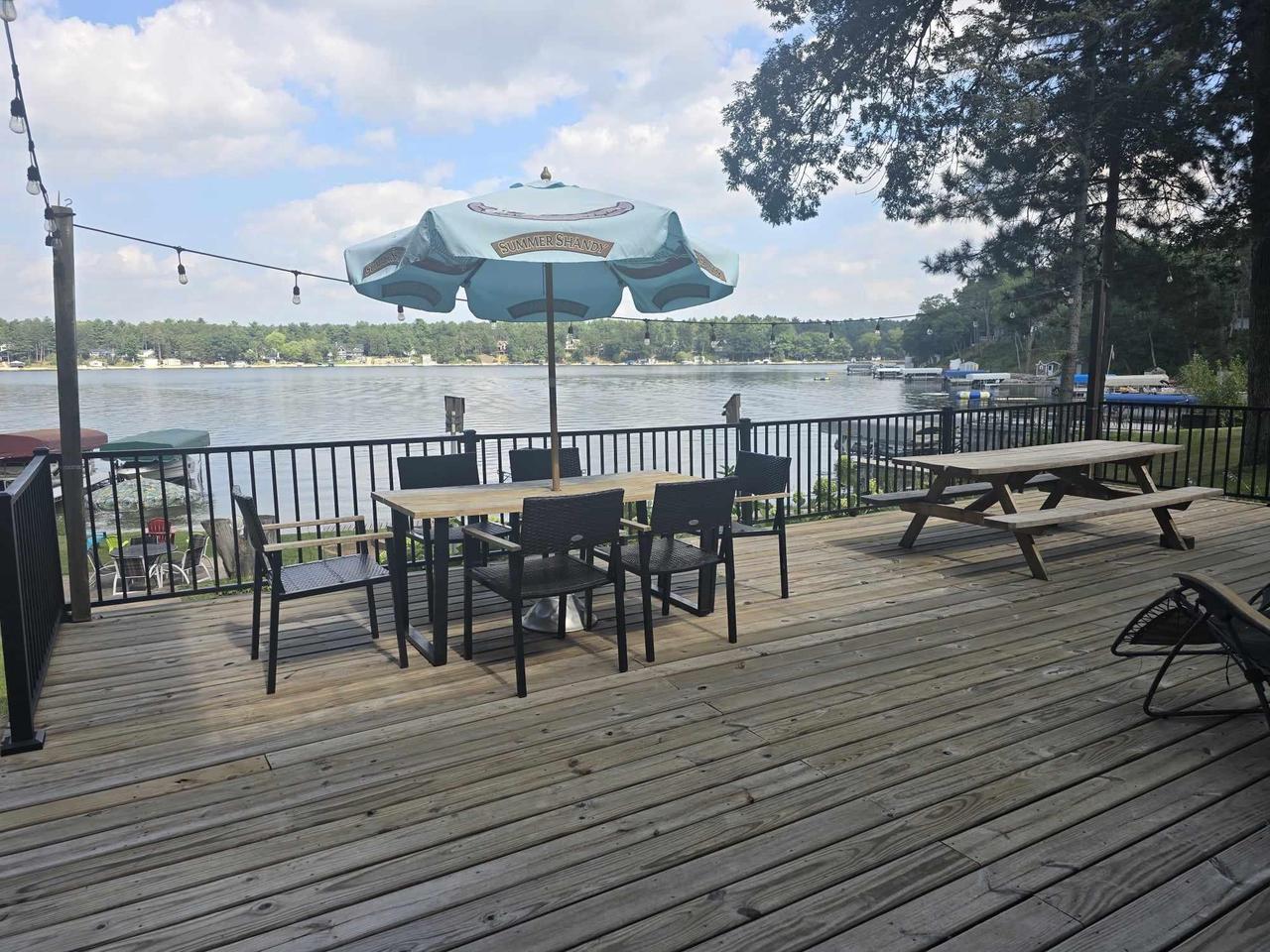 W6924 South SILVER LAKE ROAD