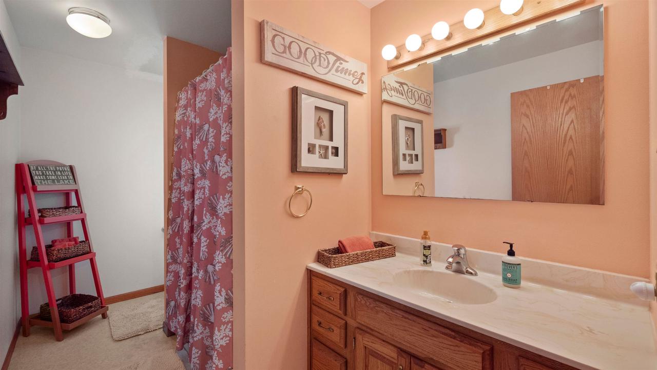 W6924 South SILVER LAKE ROAD