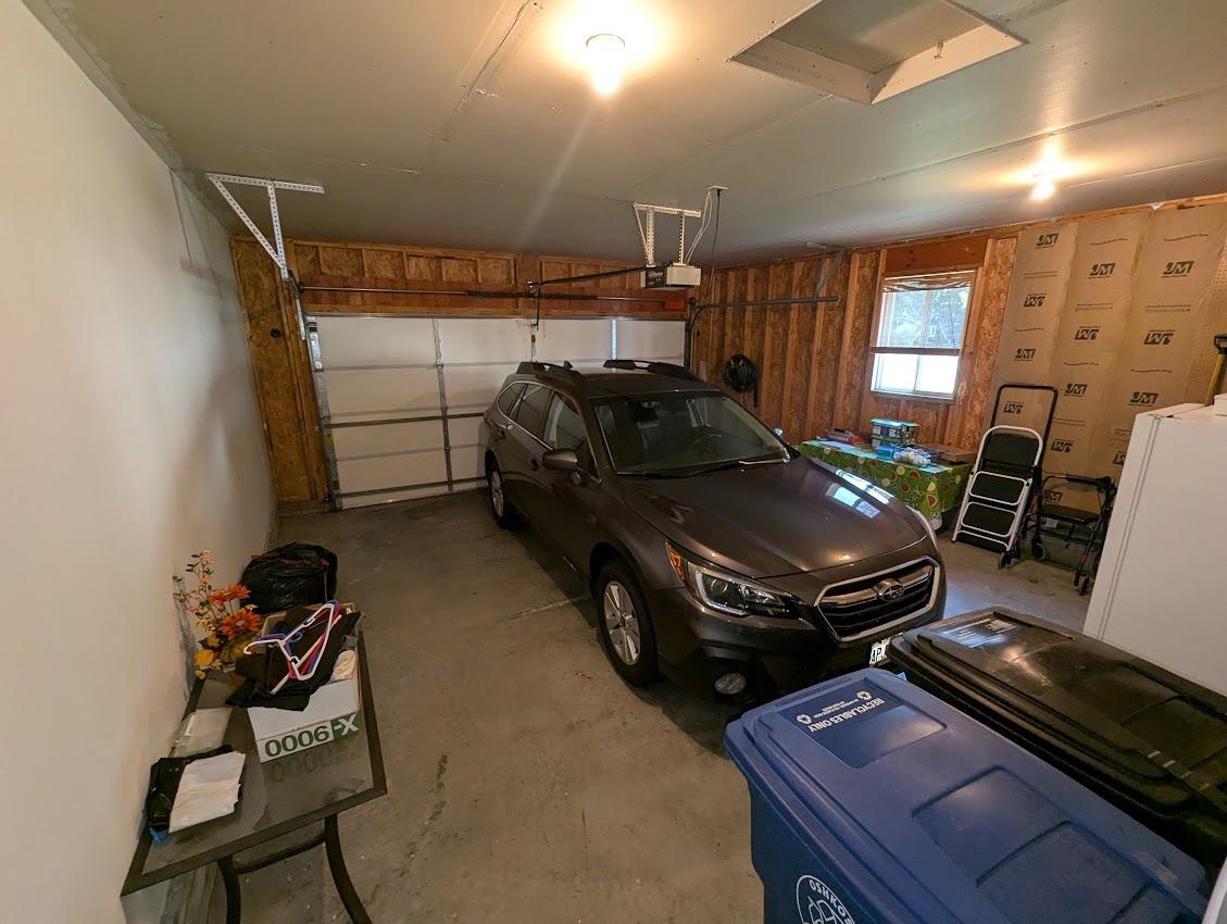 1389 West SOUTH PARK AVENUE