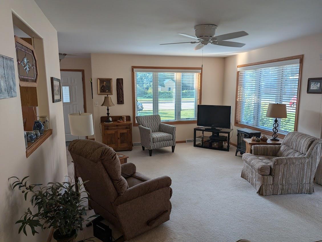 1389 West SOUTH PARK AVENUE