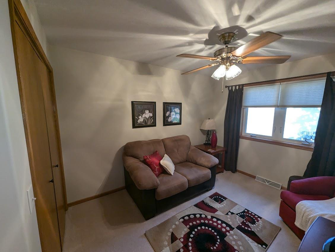 1389 West SOUTH PARK AVENUE