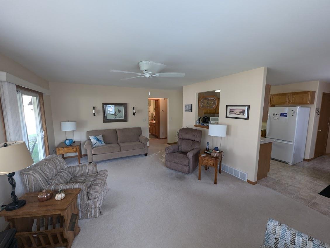 1389 West SOUTH PARK AVENUE