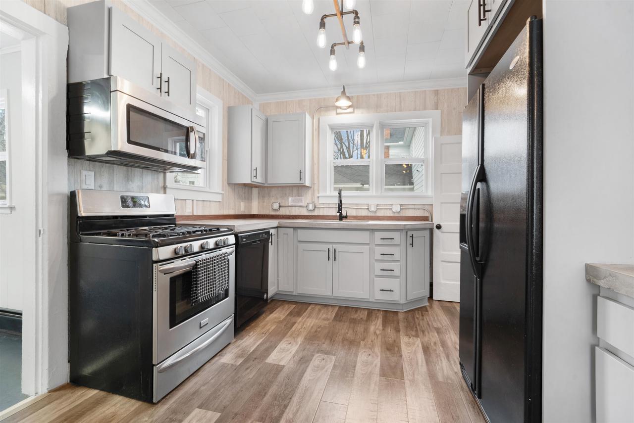 615 North LAWSON DRIVE