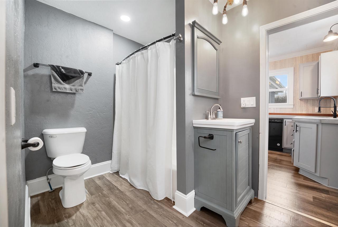 615 North LAWSON DRIVE