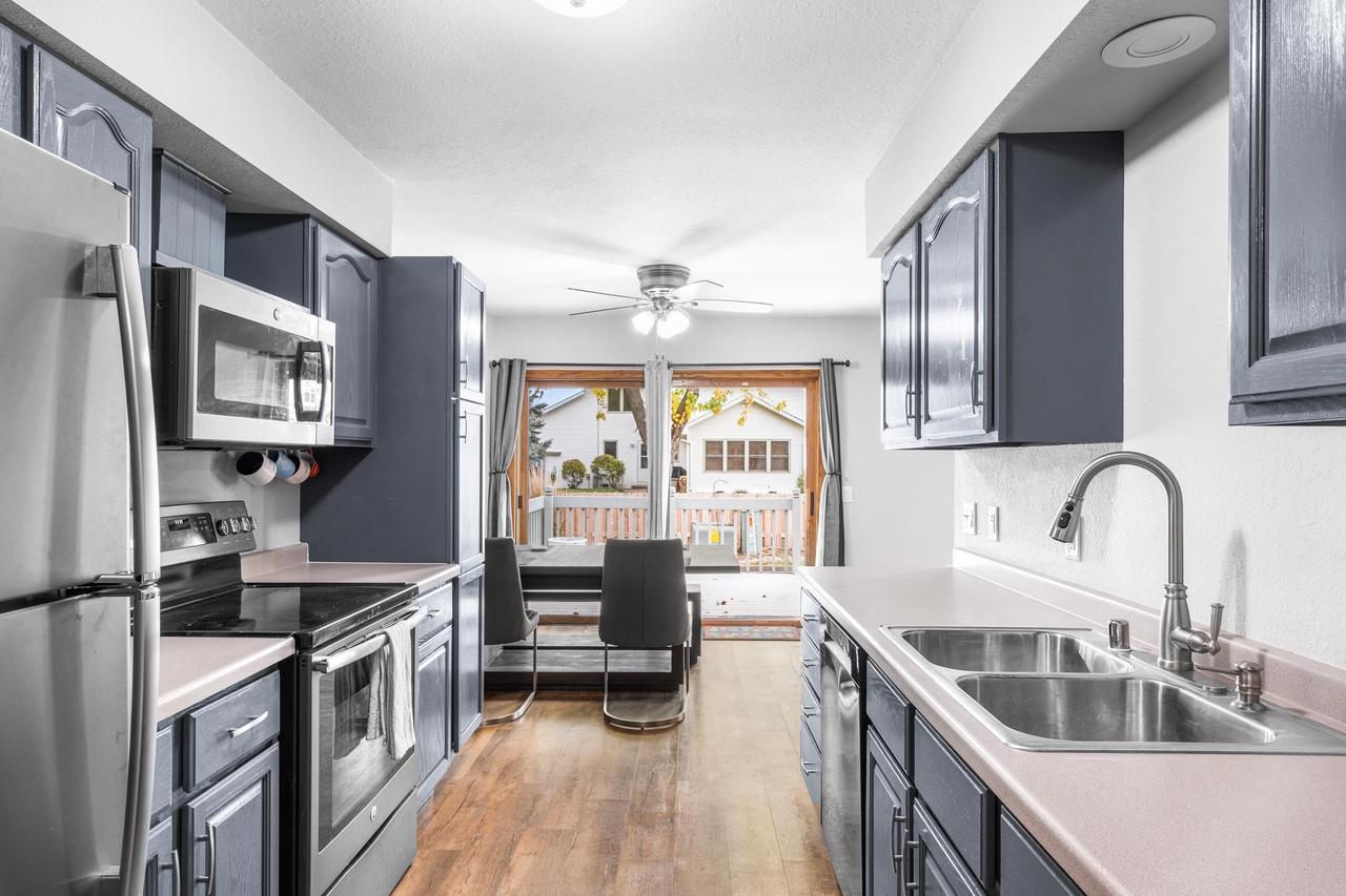 1568 South OAKWOOD ROAD