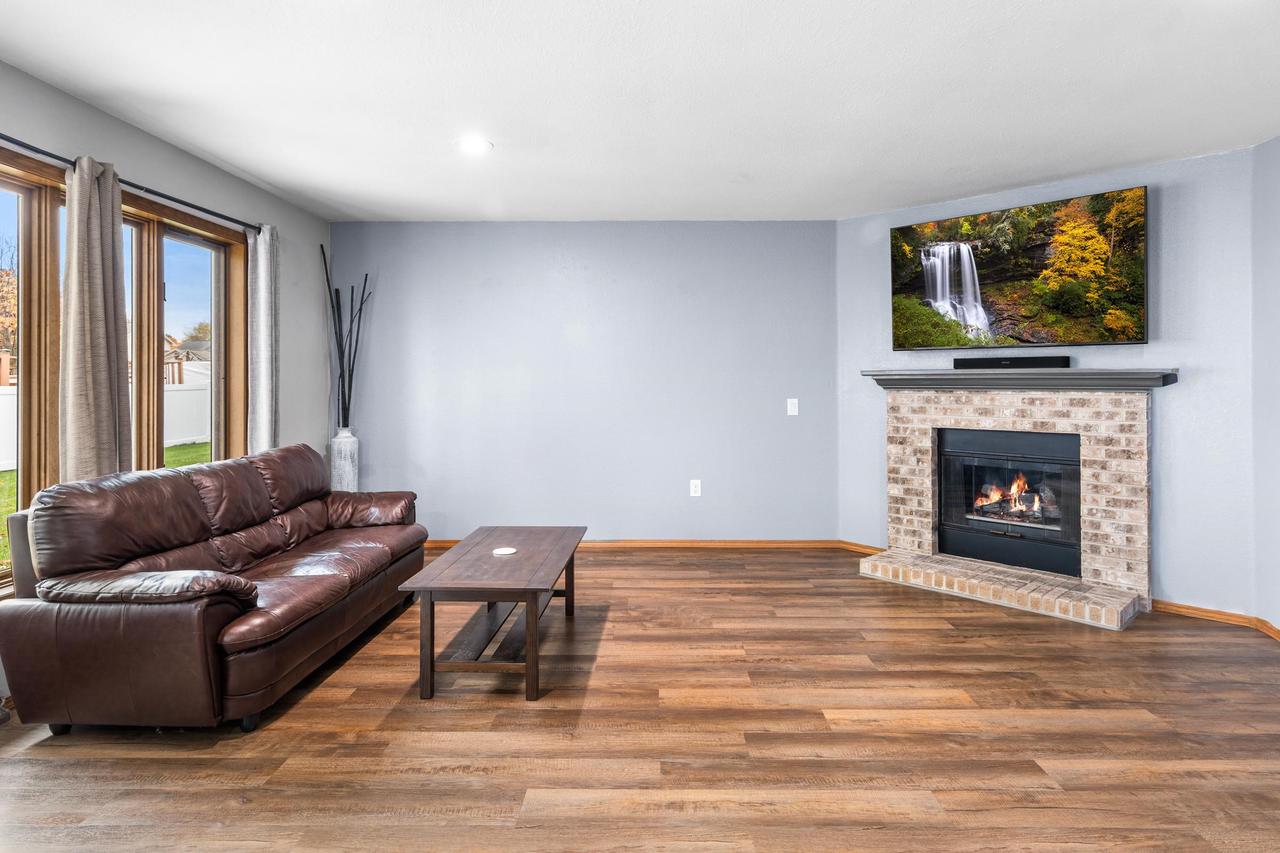 1568 South OAKWOOD ROAD