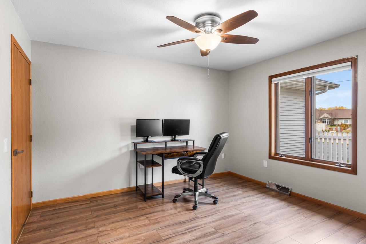 1568 South OAKWOOD ROAD