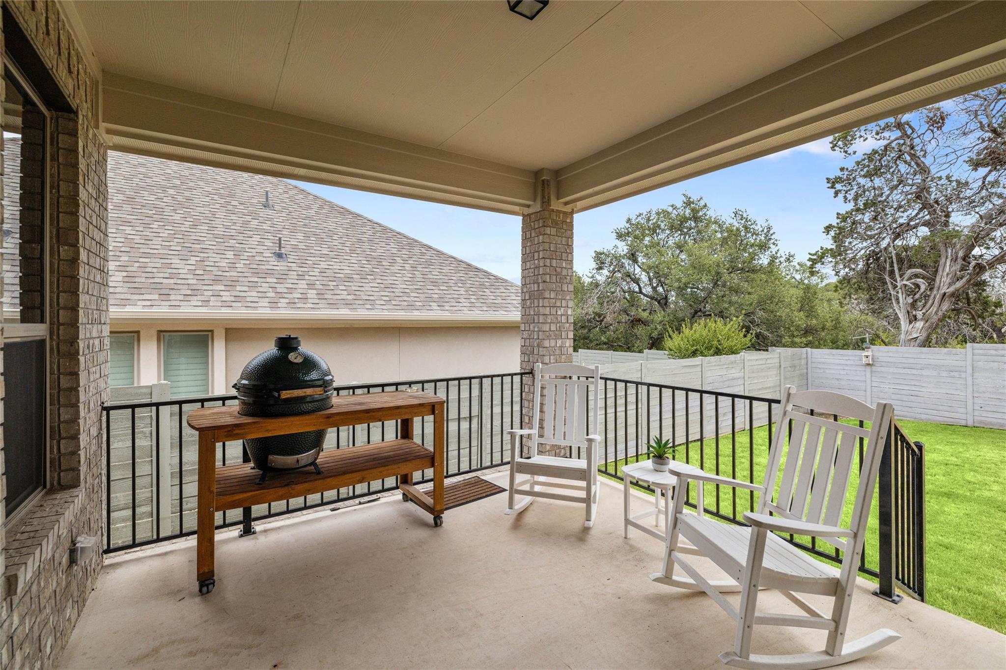 1104 River Vista RD