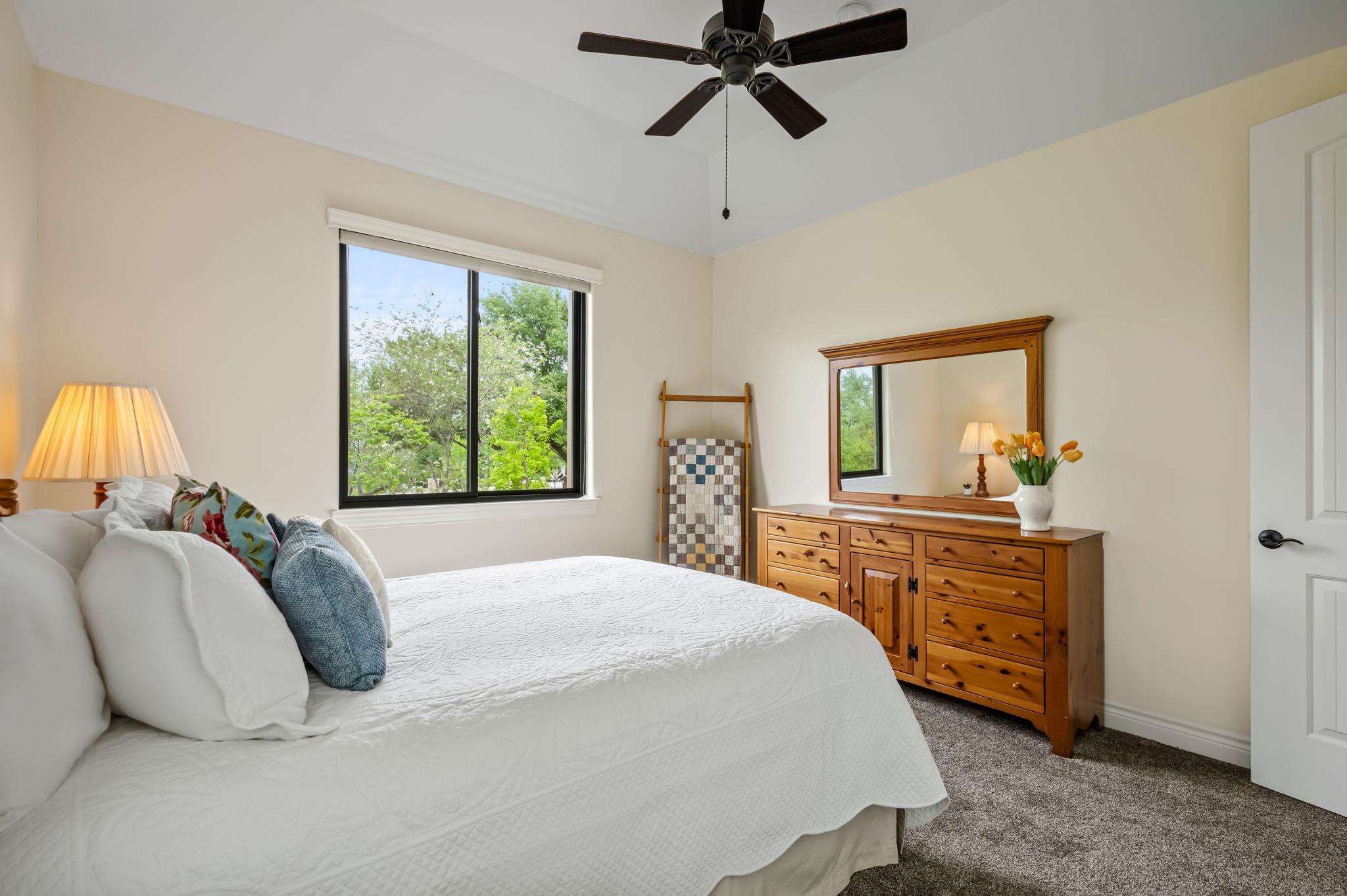 8815 Blazyk DR