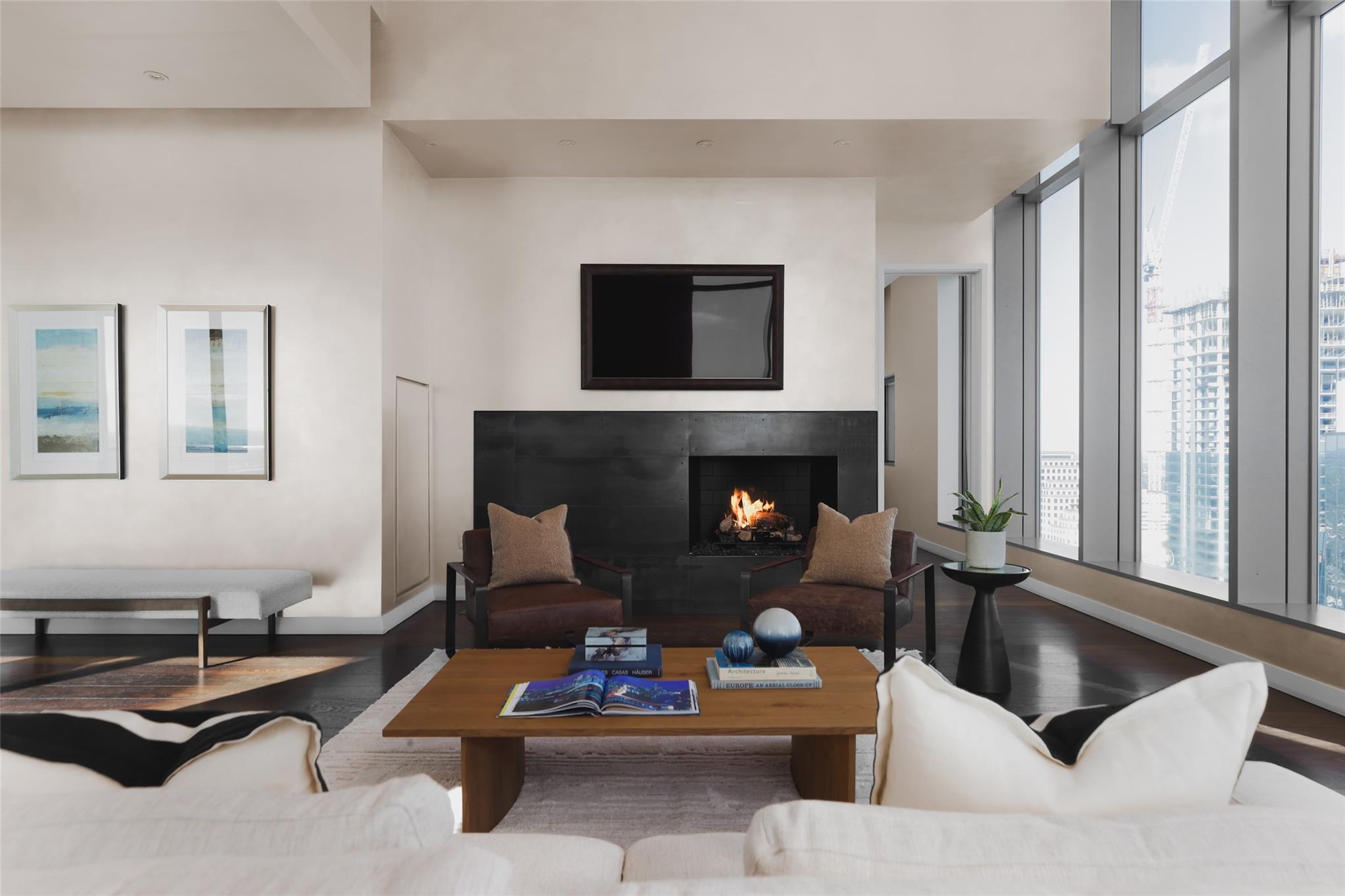 210 Lavaca ST # 3601