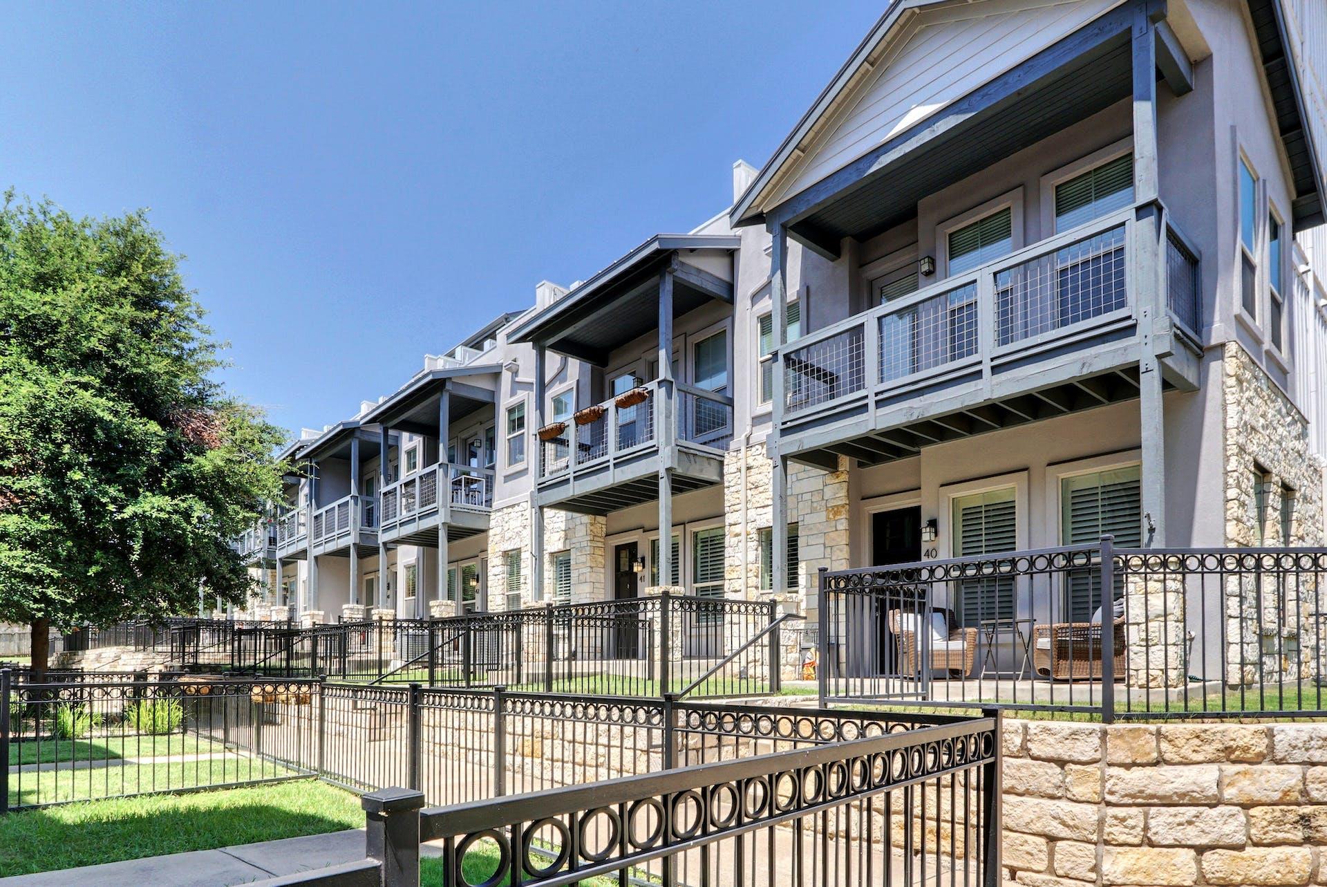 2520 Bluebonnet LN # 41