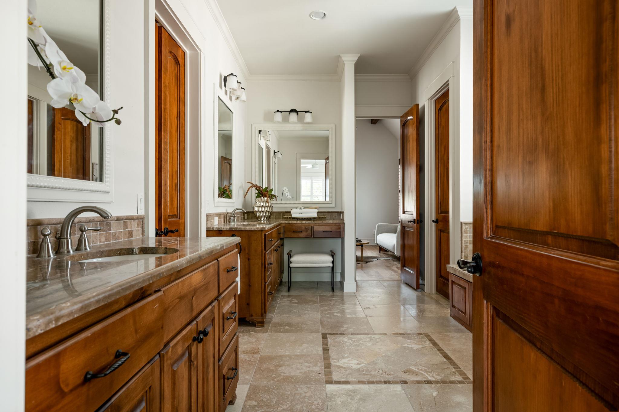 224 Golden Bear DR