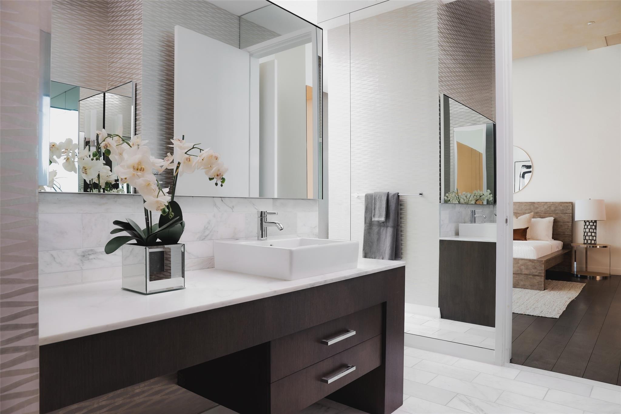 210 Lavaca ST # 3601