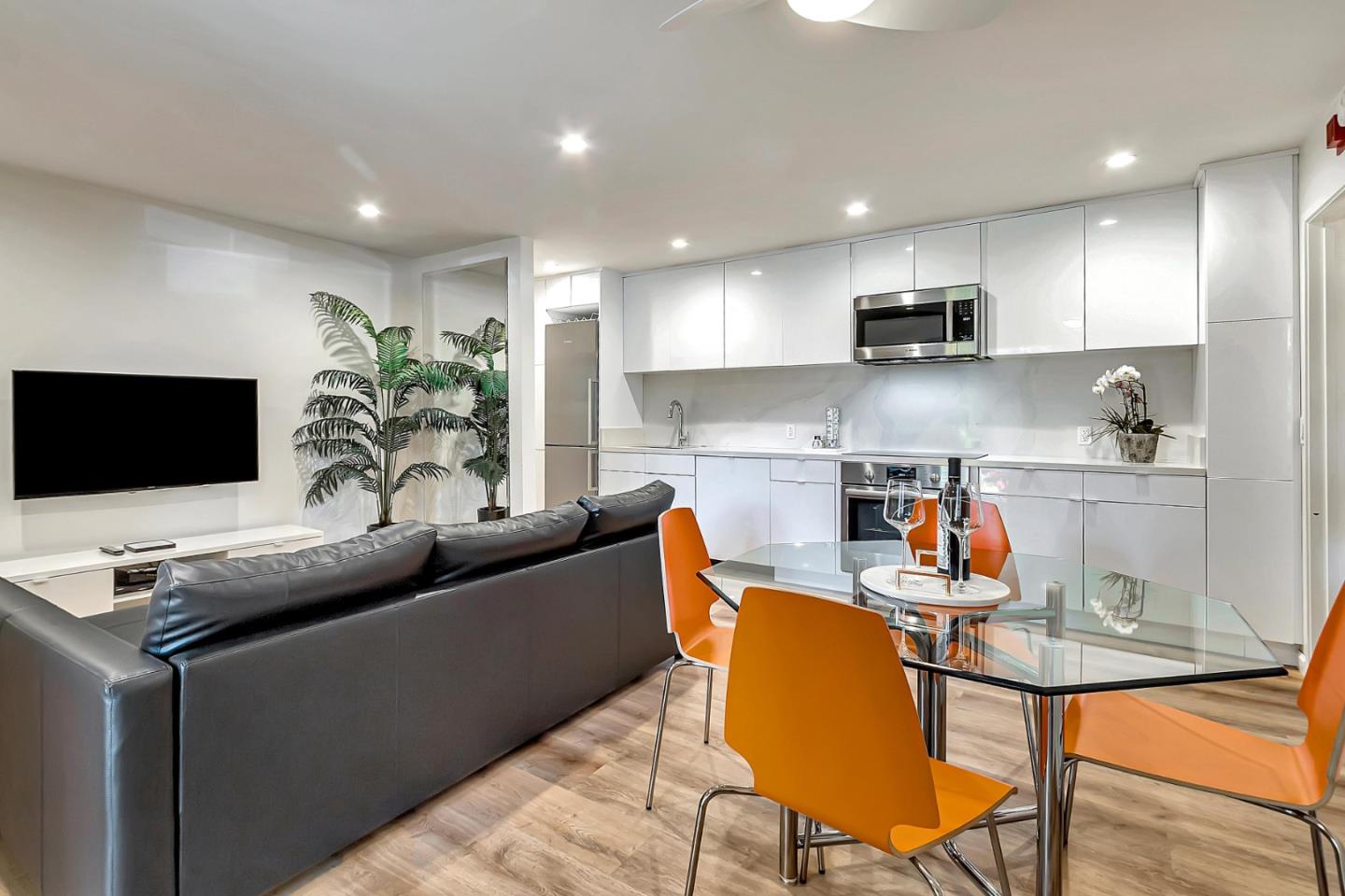 500 W Middlefield RD 71