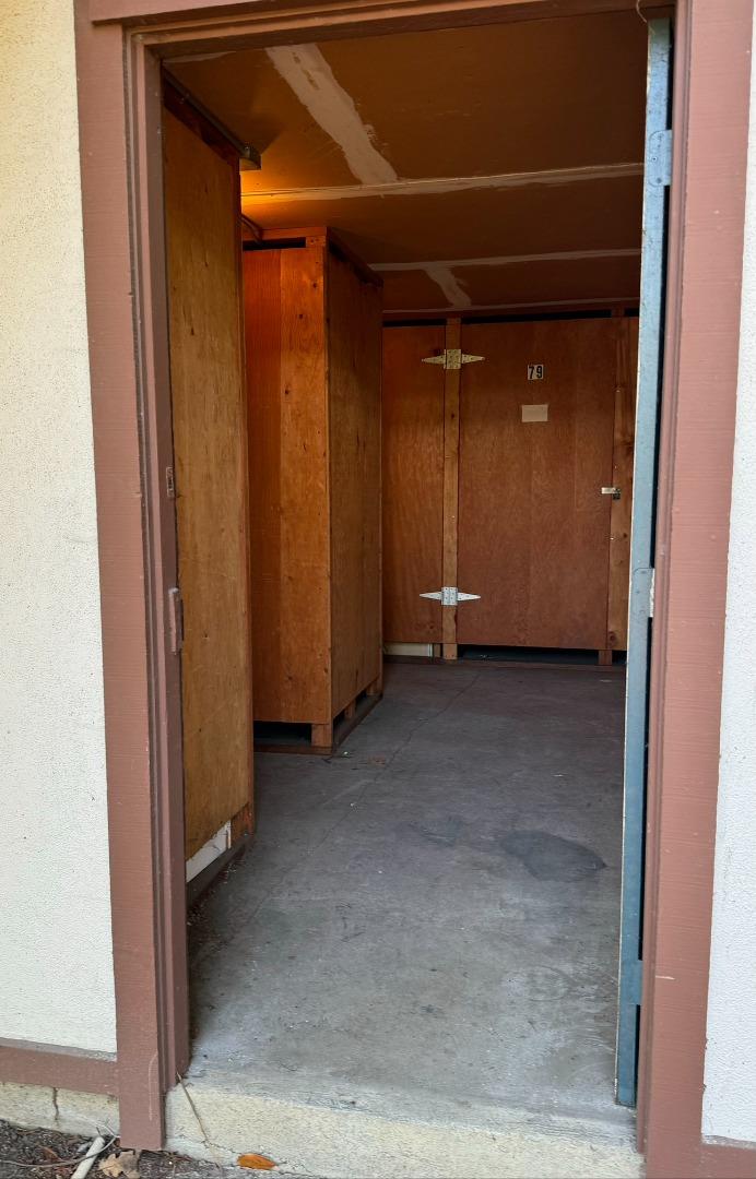 500 W Middlefield RD 71