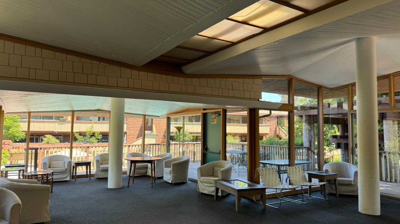 500 W Middlefield RD 71