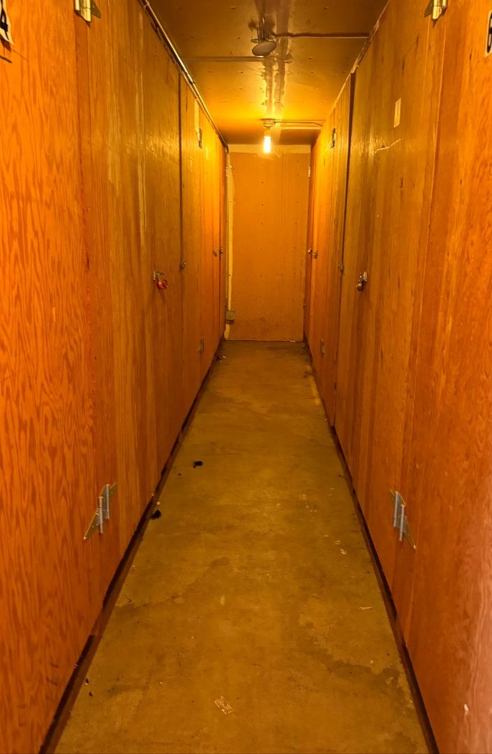 500 W Middlefield RD 71