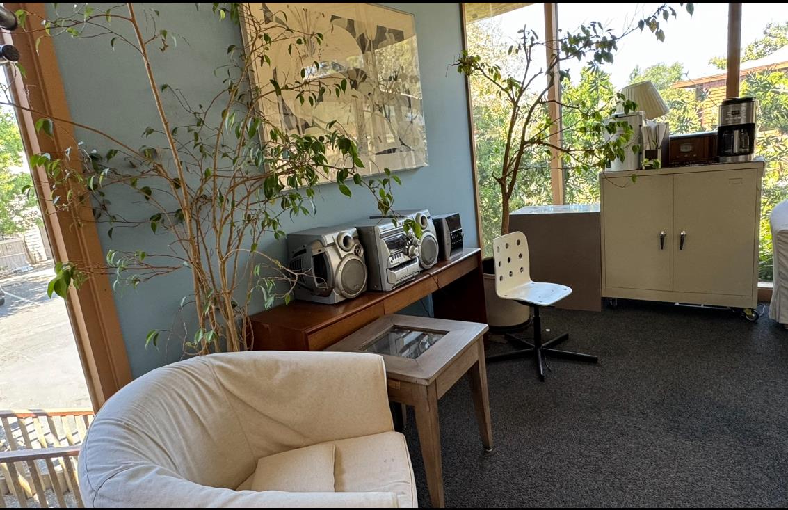 500 W Middlefield RD 71