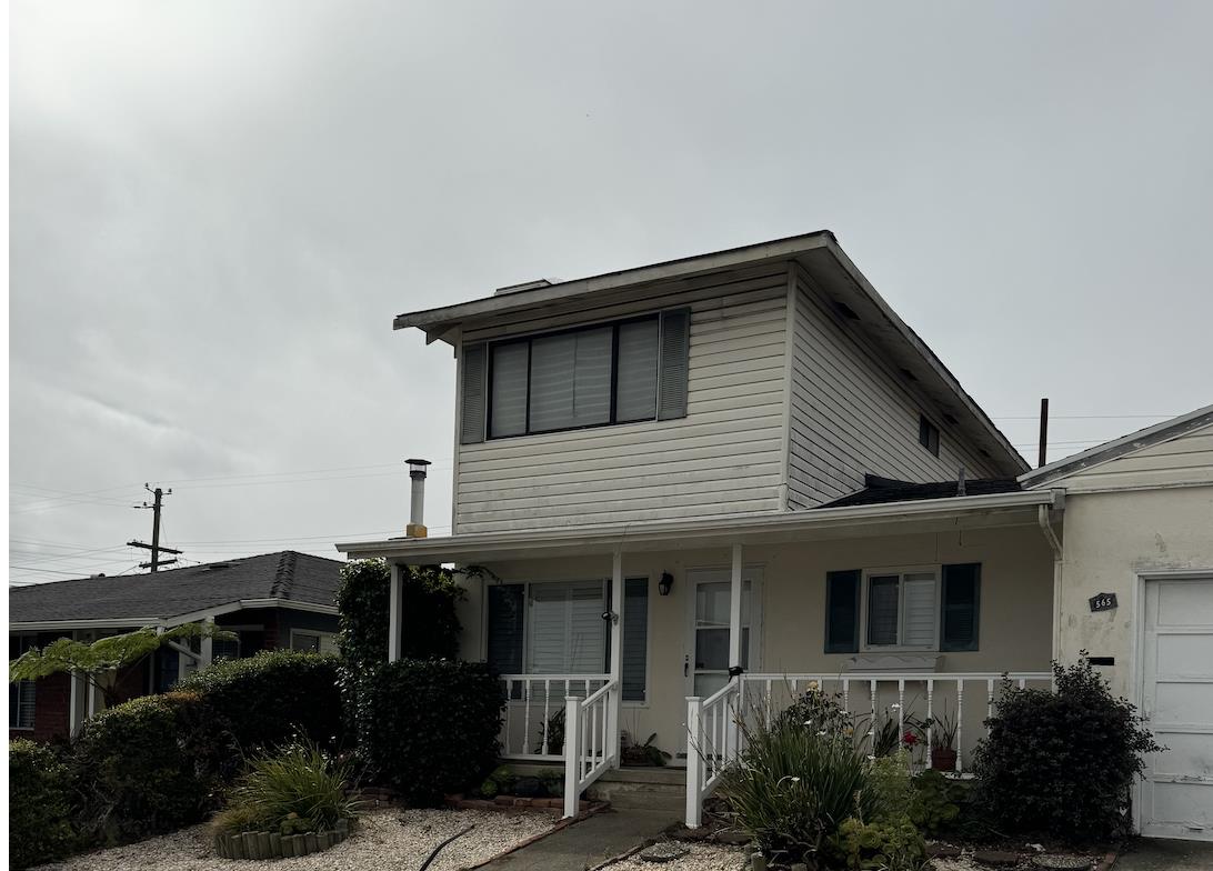 565 Serra DR