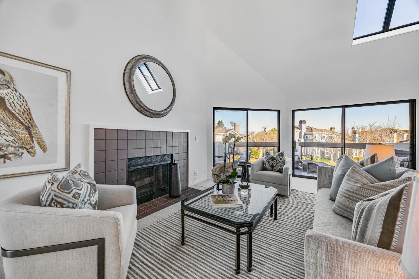 530 Shorebird CIR 7201