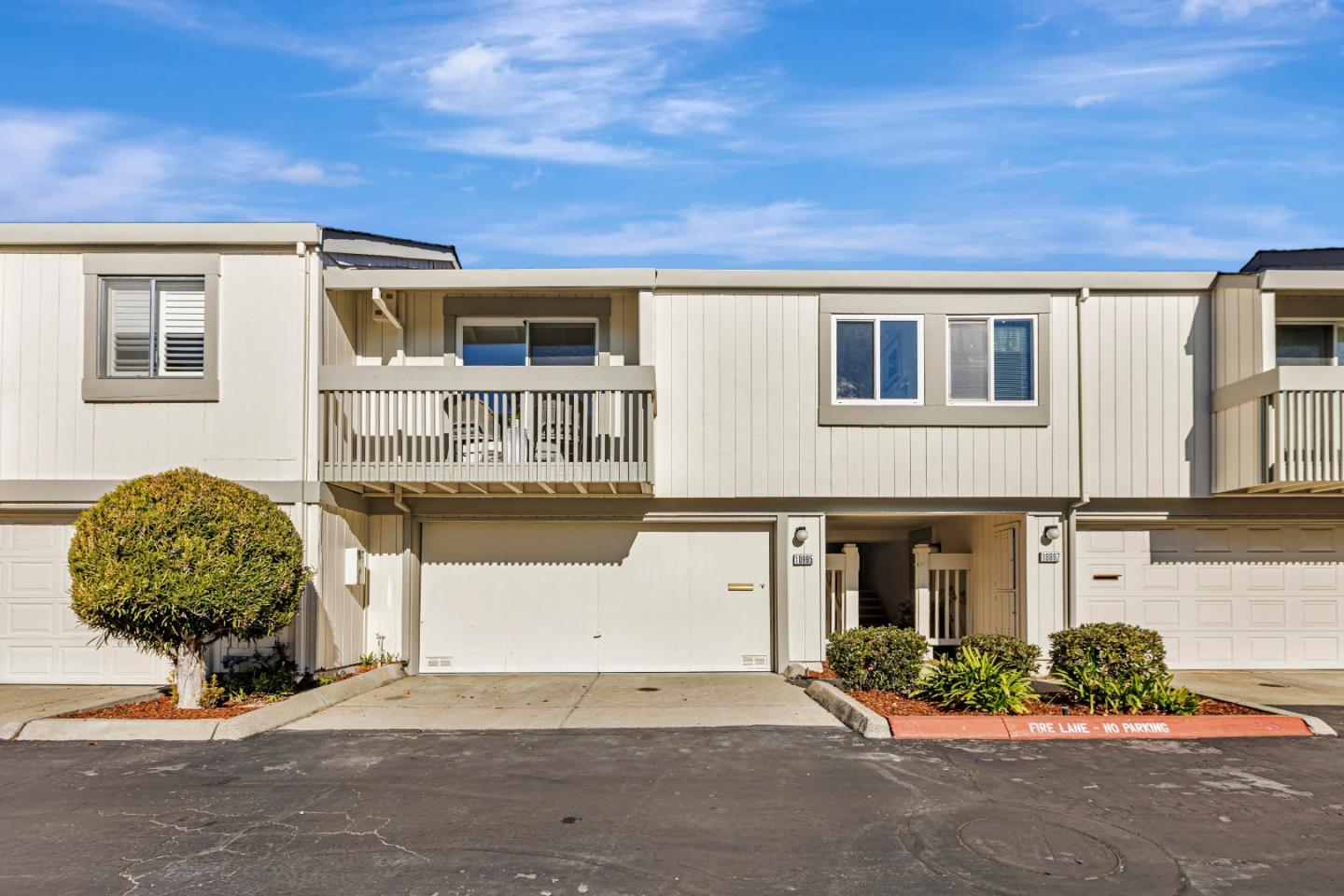 10995 Northseal Square