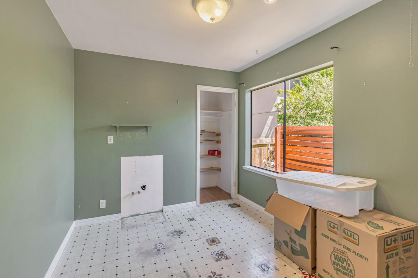 2643 Garfield Street