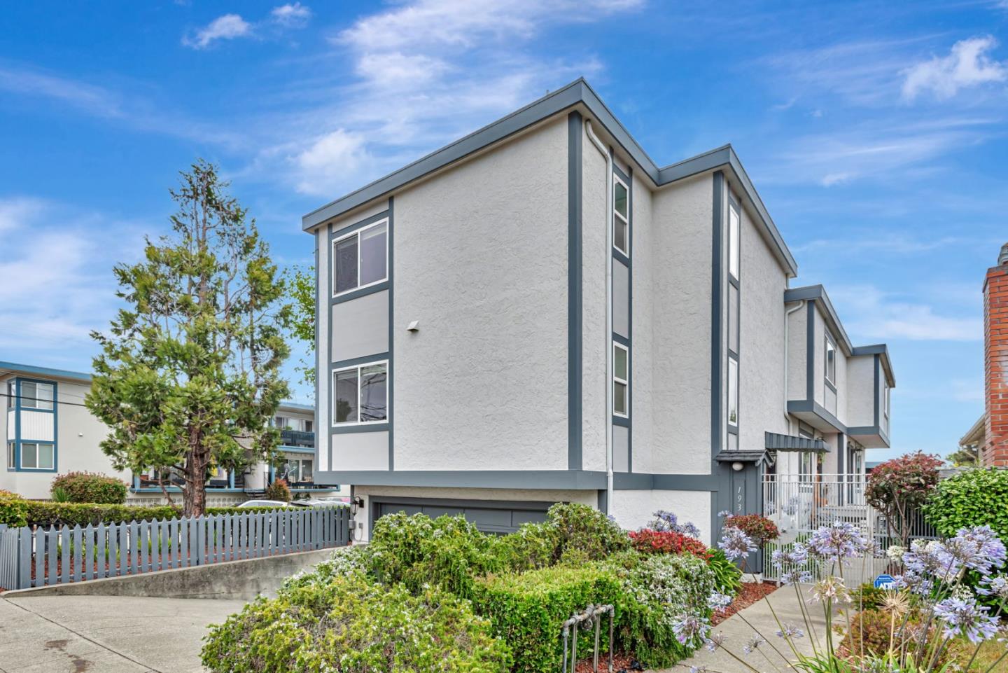 193 Linden Avenue 1