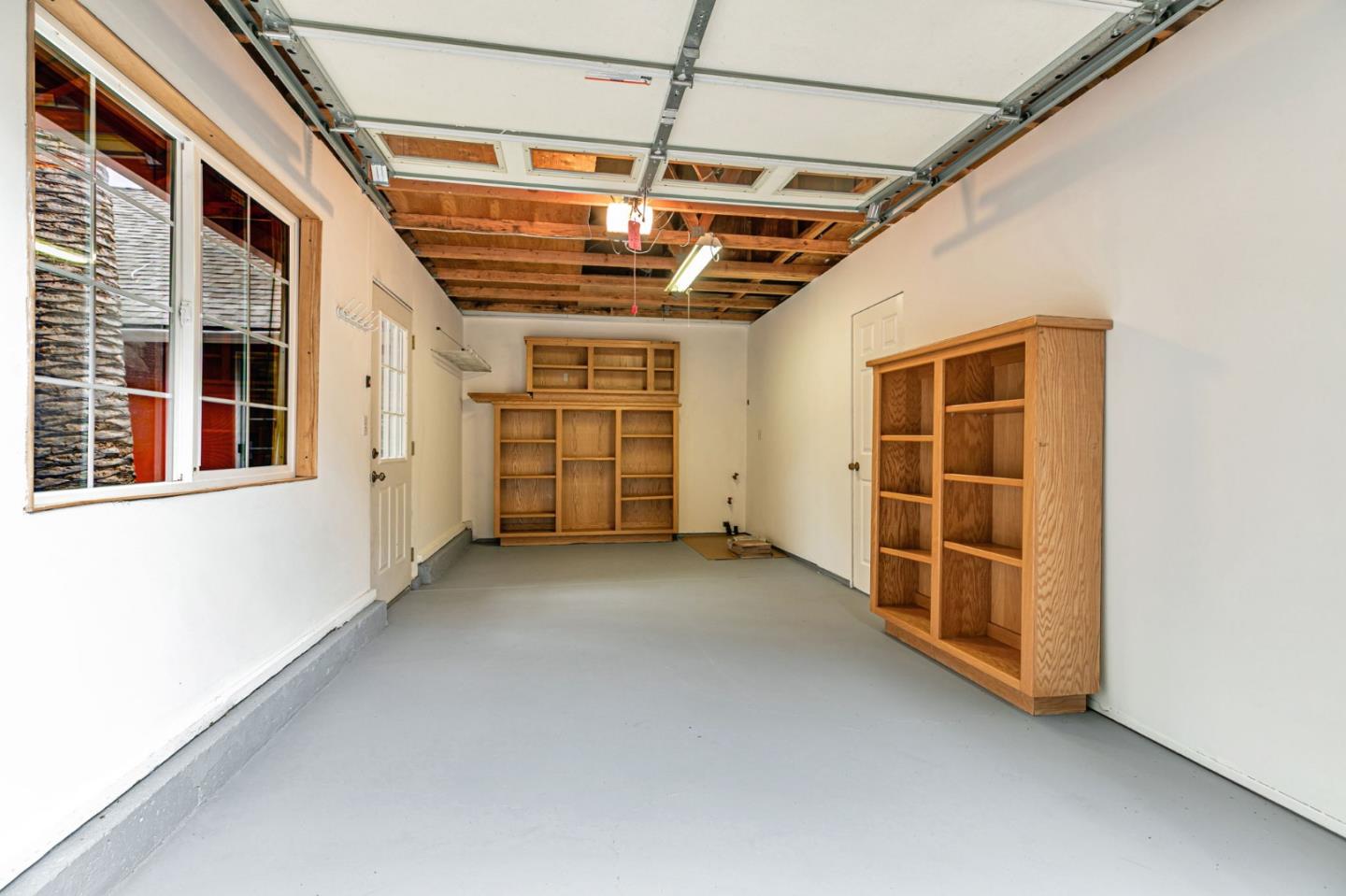 1037 Windermere Avenue