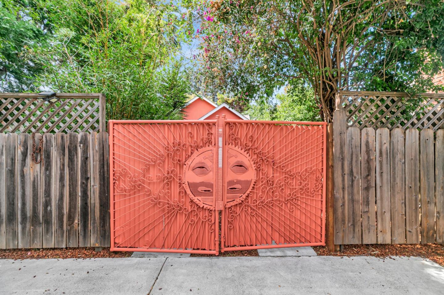 1037 Windermere Avenue