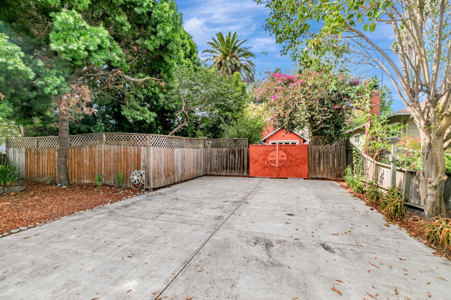 1037 Windermere Avenue