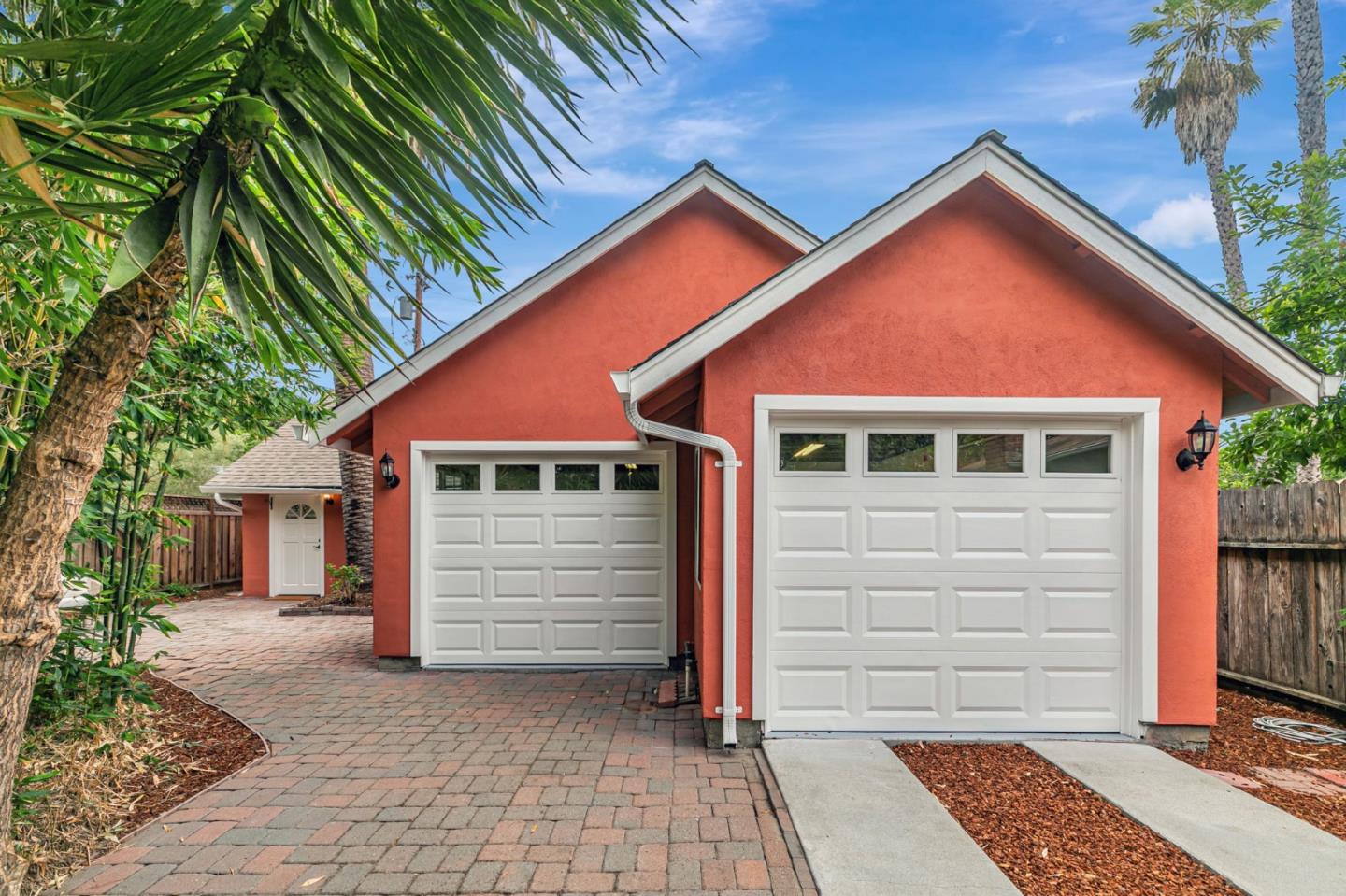 1037 Windermere Avenue