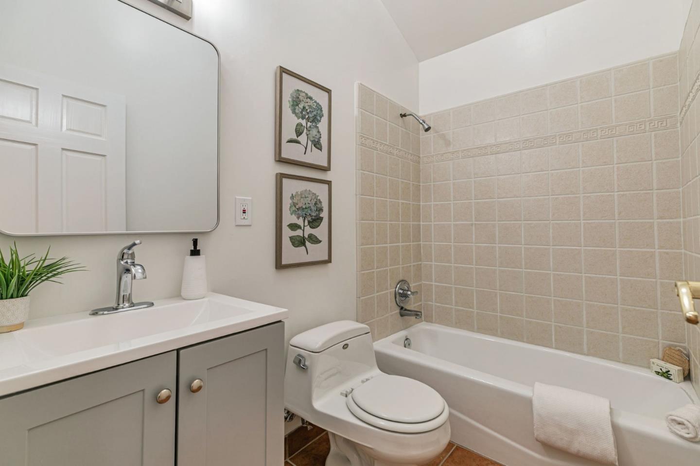 1037 Windermere Avenue