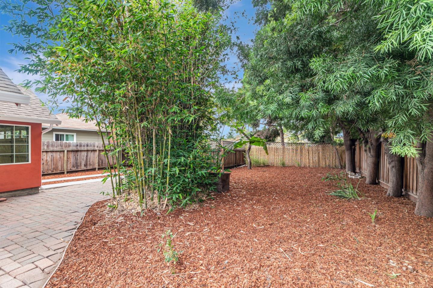 1037 Windermere Avenue