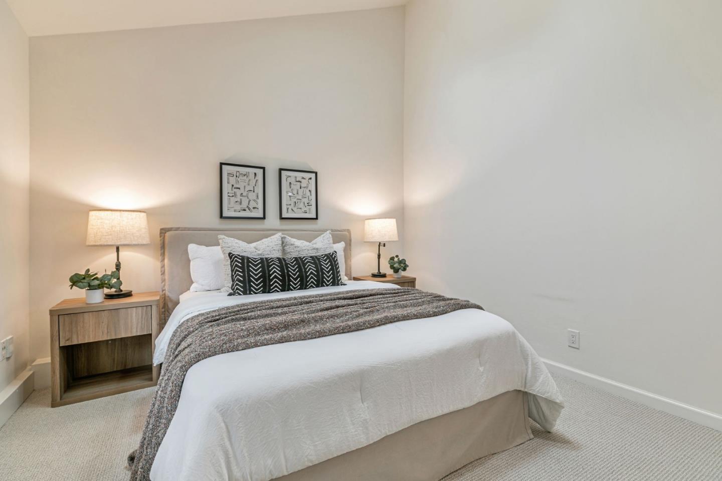 1037 Windermere Avenue