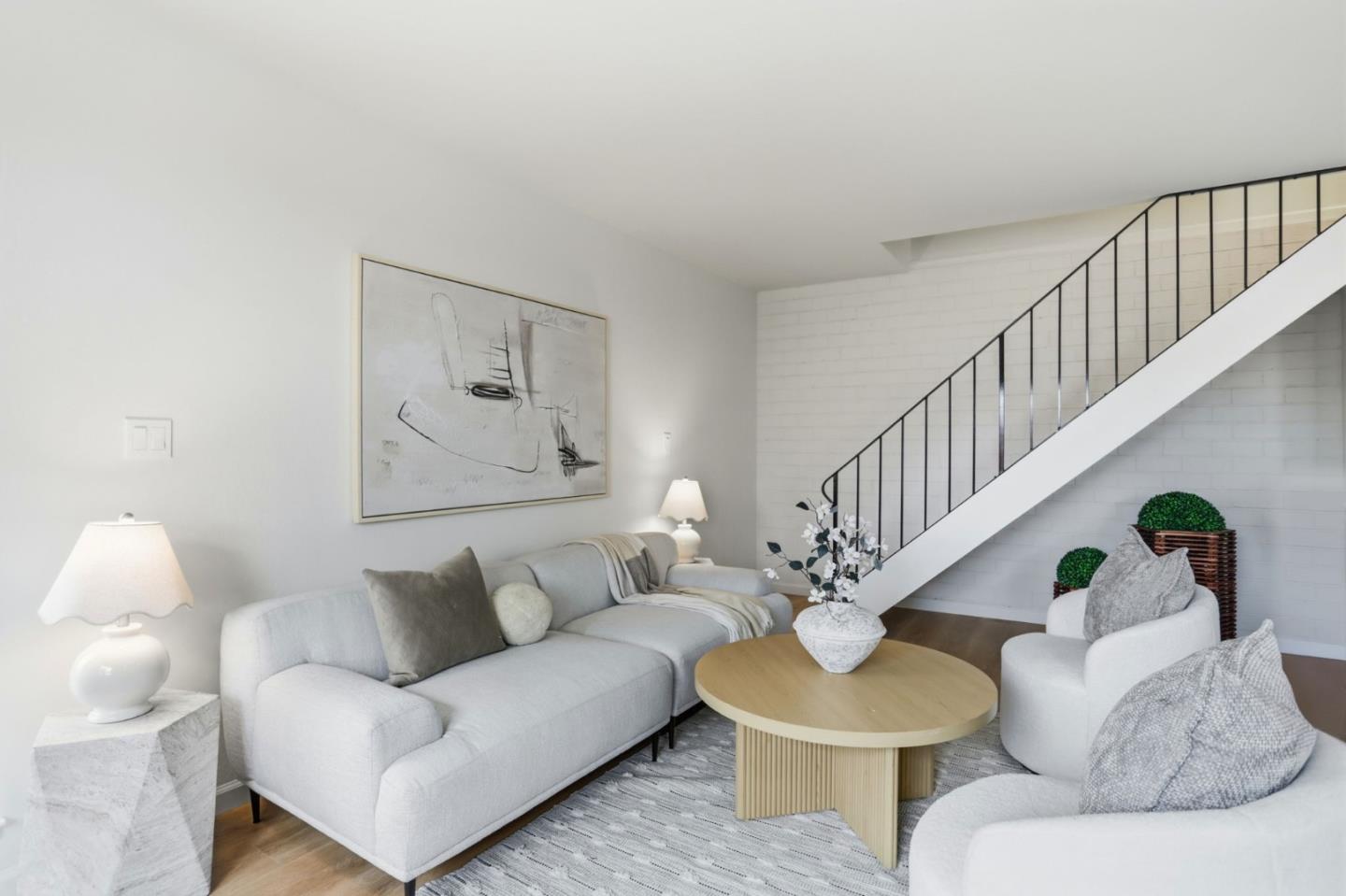 5727 Playa Del Rey 3