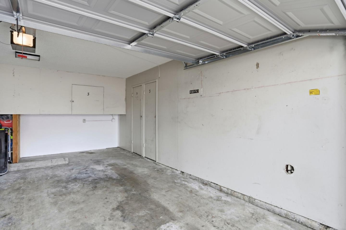 5727 Playa Del Rey 3