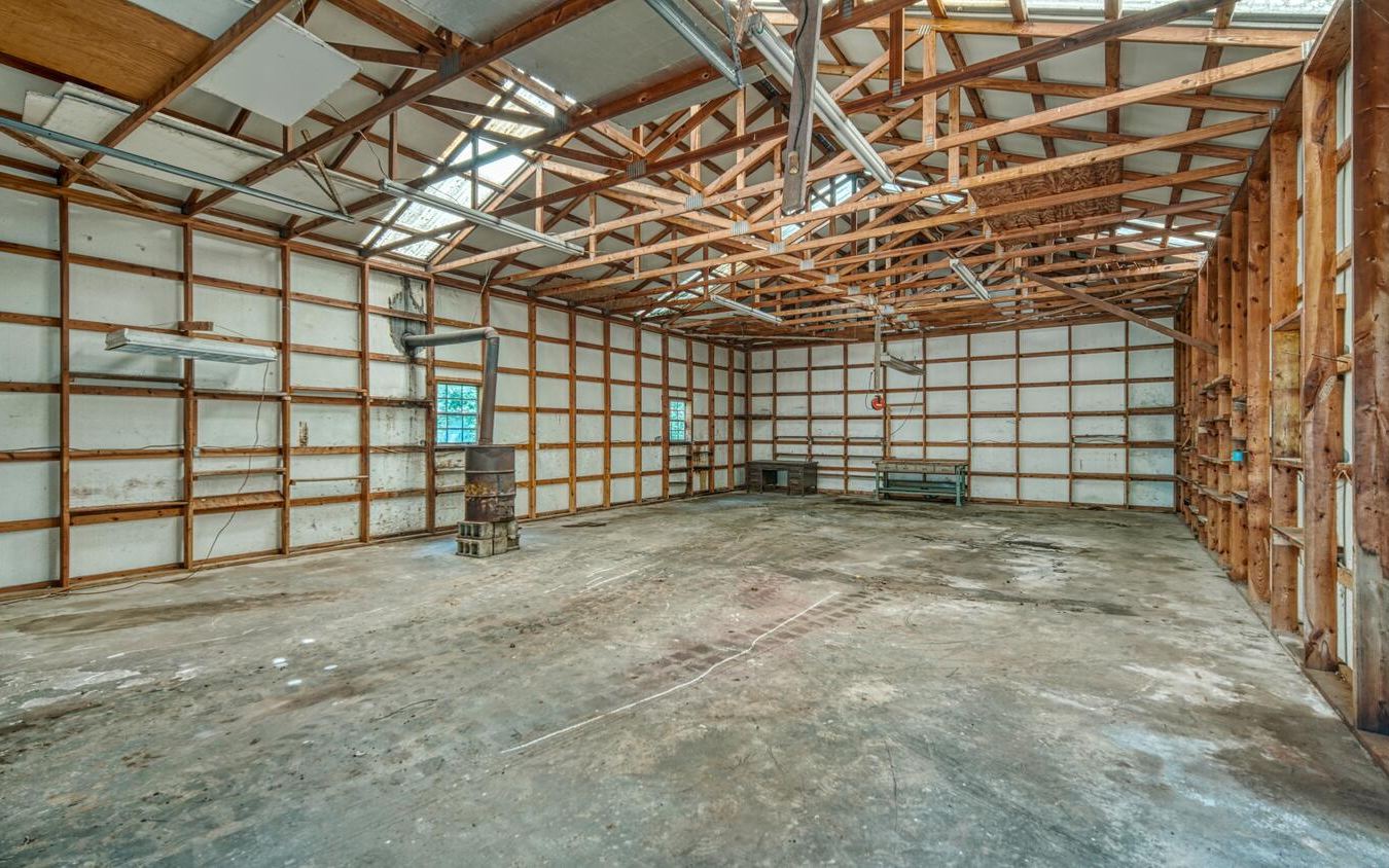 951 Elrod Road