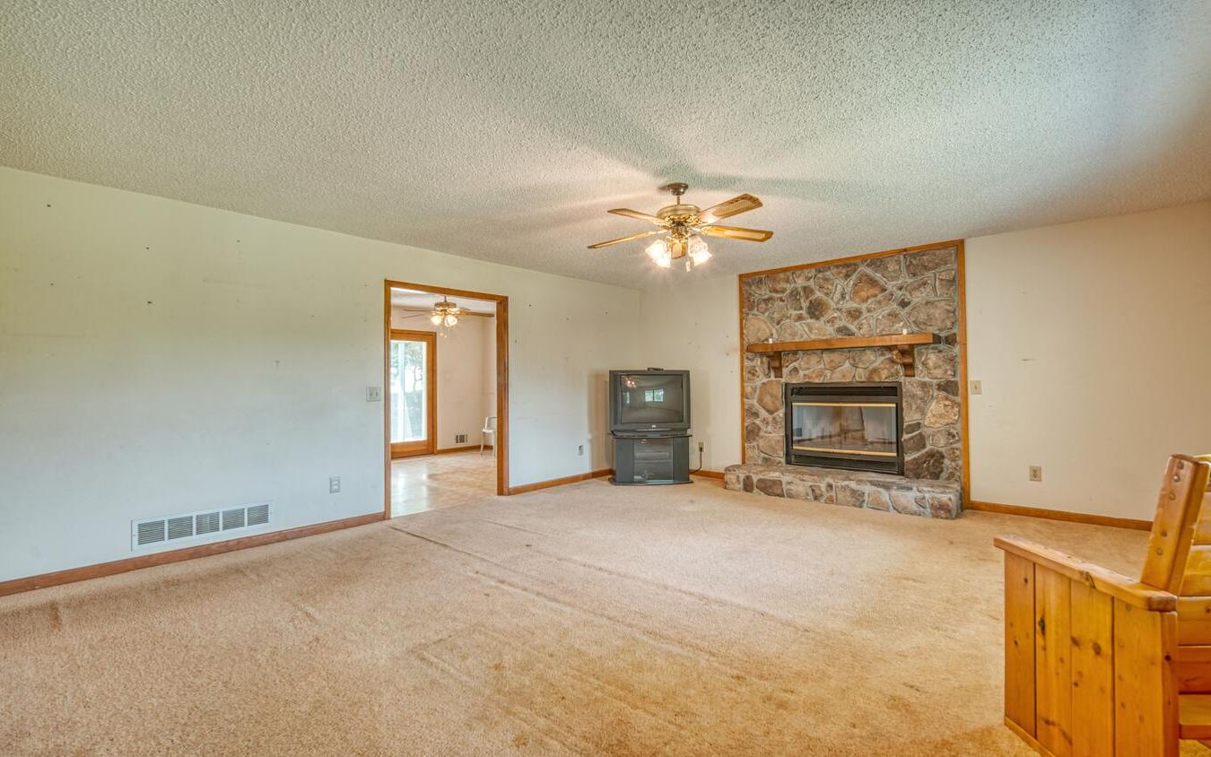 951 Elrod Road