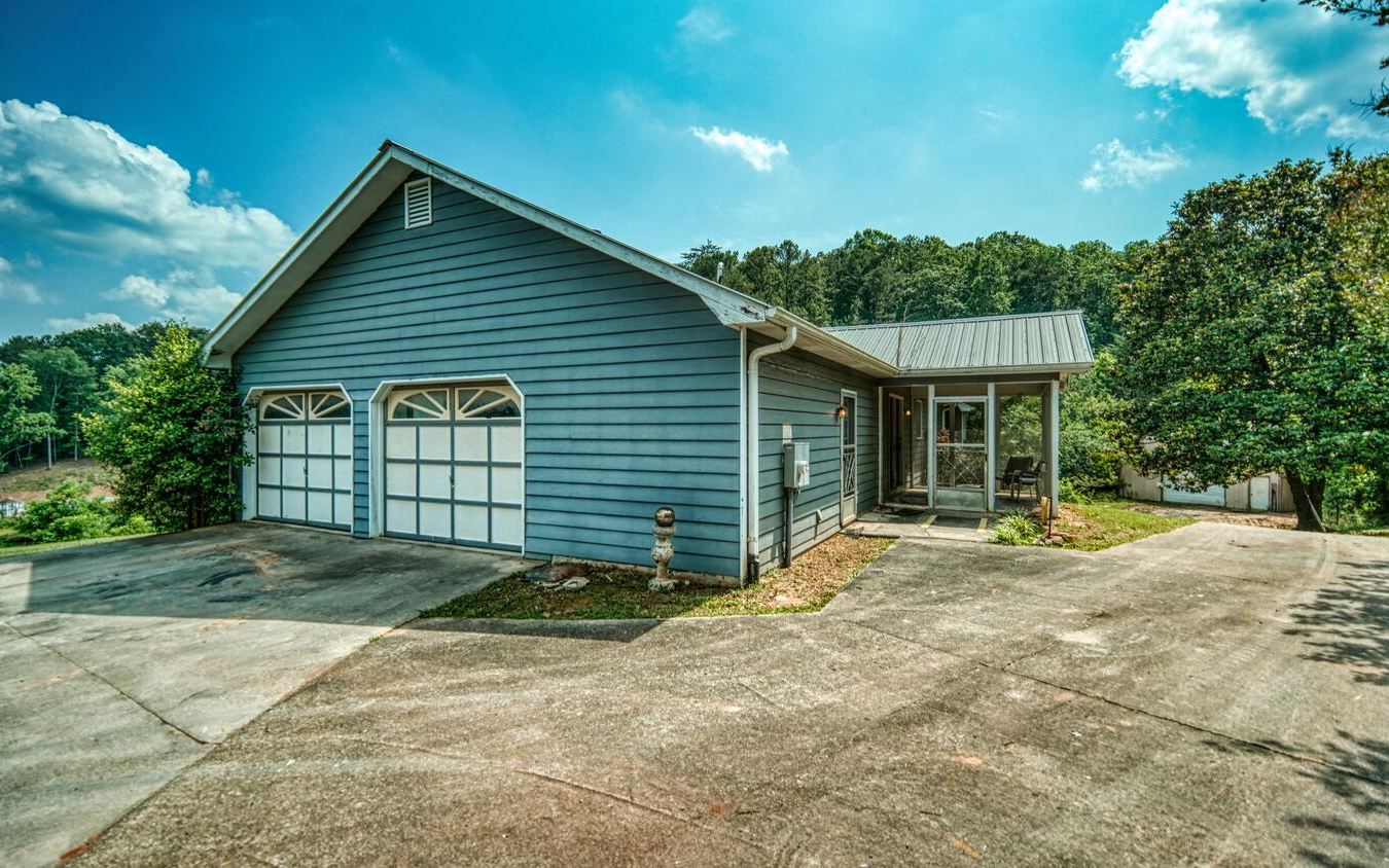 951 Elrod Road