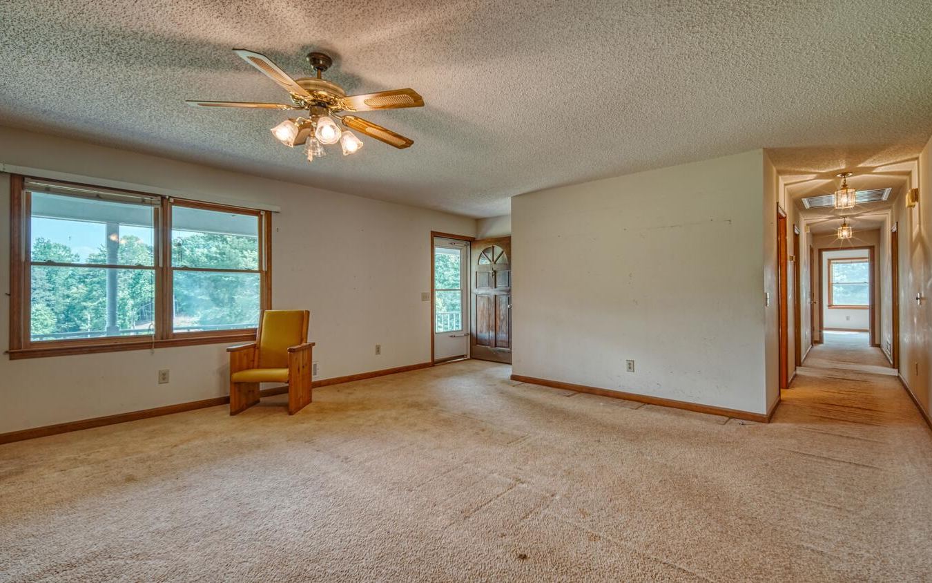 951 Elrod Road
