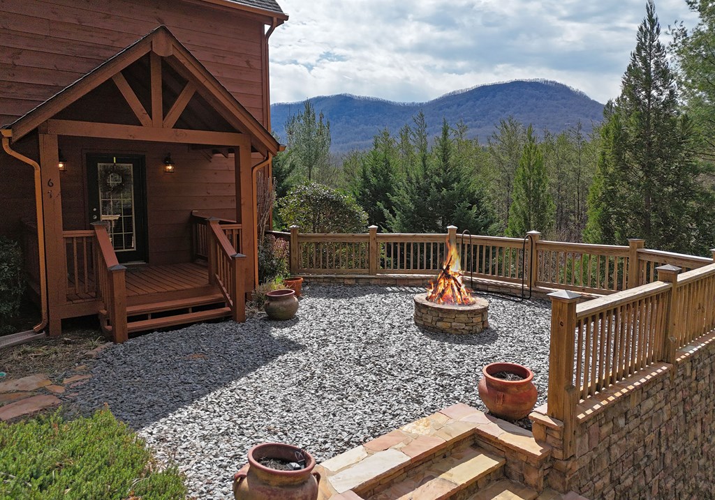 67 Timber Grace Court