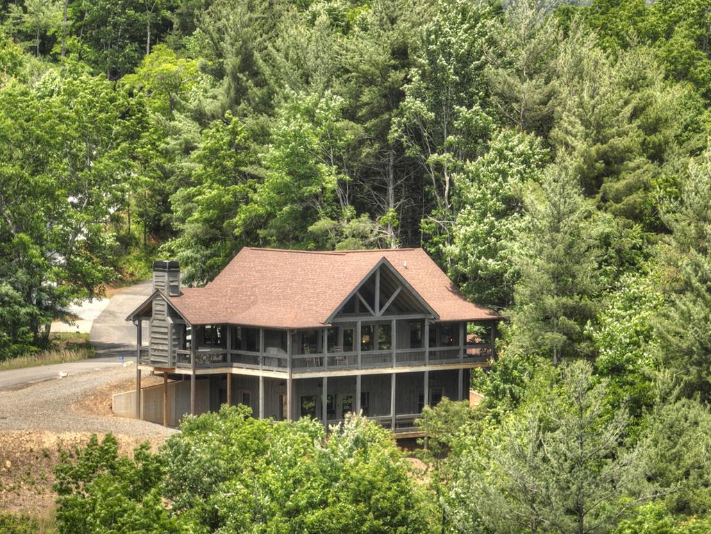 401 Foster Cove Rd