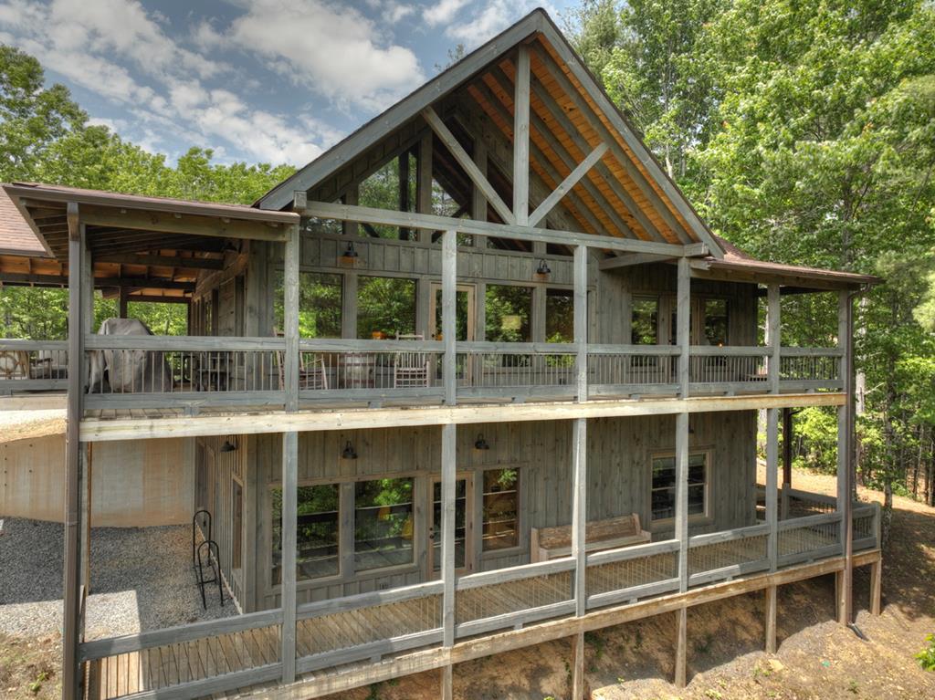 401 Foster Cove Rd