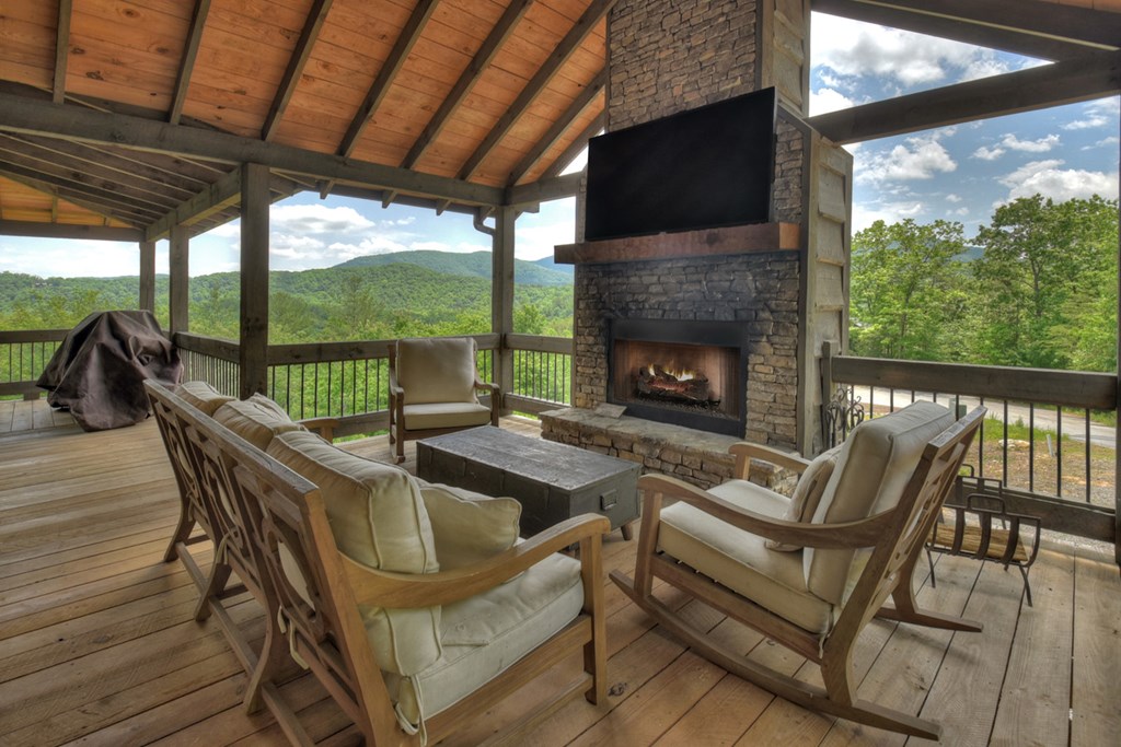 401 Foster Cove Rd