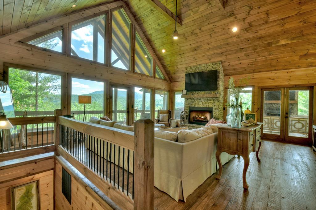 401 Foster Cove Rd