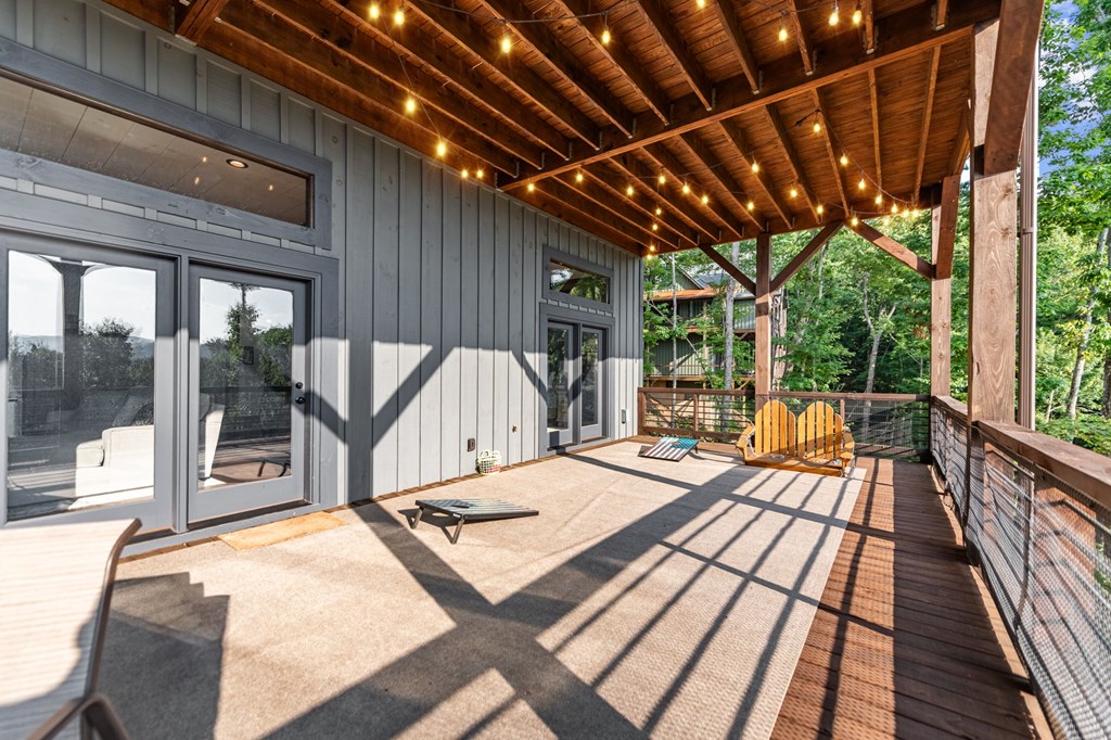 825 Price Road