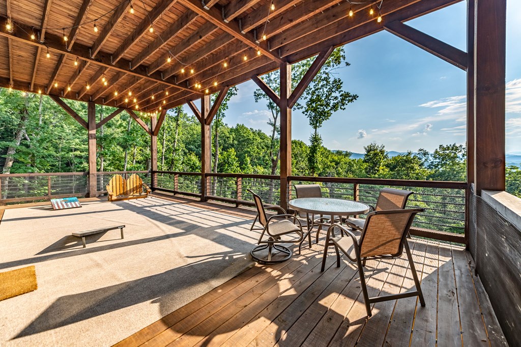 825 Price Road